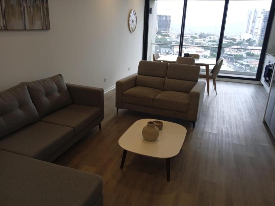 Bee Suites San Jose - Escalante Buitenkant foto